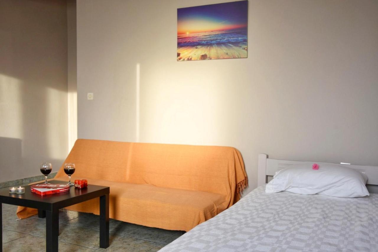 Anemomylos Apartments Lixouri Exterior foto